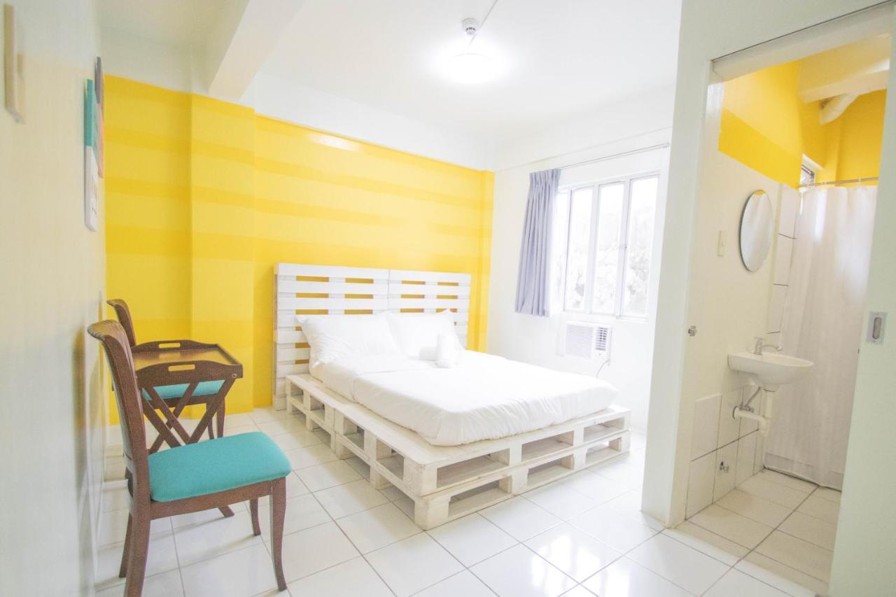 Innspired Hostel Ph In Makati, Metro Manila Makati City Exterior foto